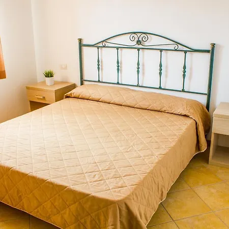 Gialle アパート *